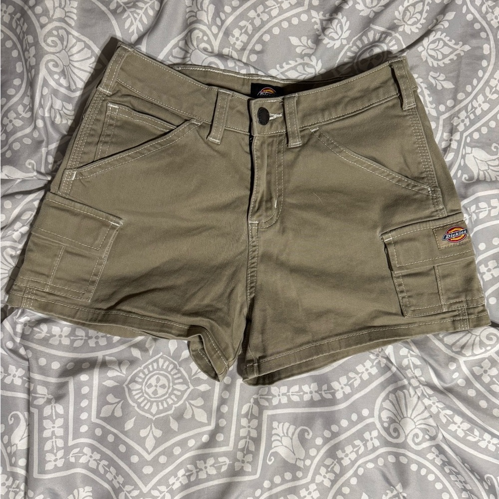 Dickies Women’s Ripstop Cargo Shorts